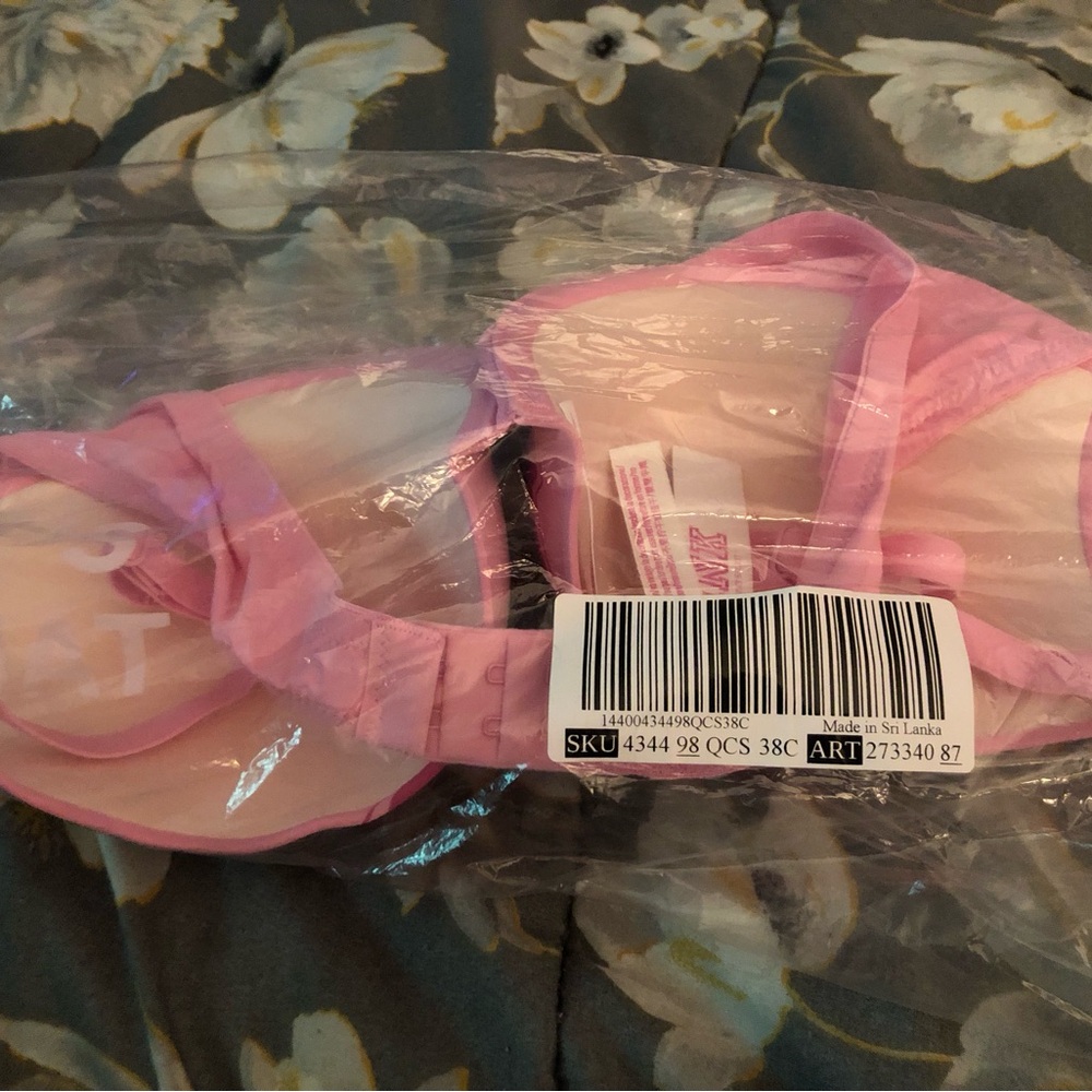 Pink Victorias Secret Pink Friday 2026 38C Push Up Bra - Picture 6 of 6